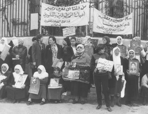 For years families of the disappeared have been staging protests | Source: http://dealingwiththepast.org/
